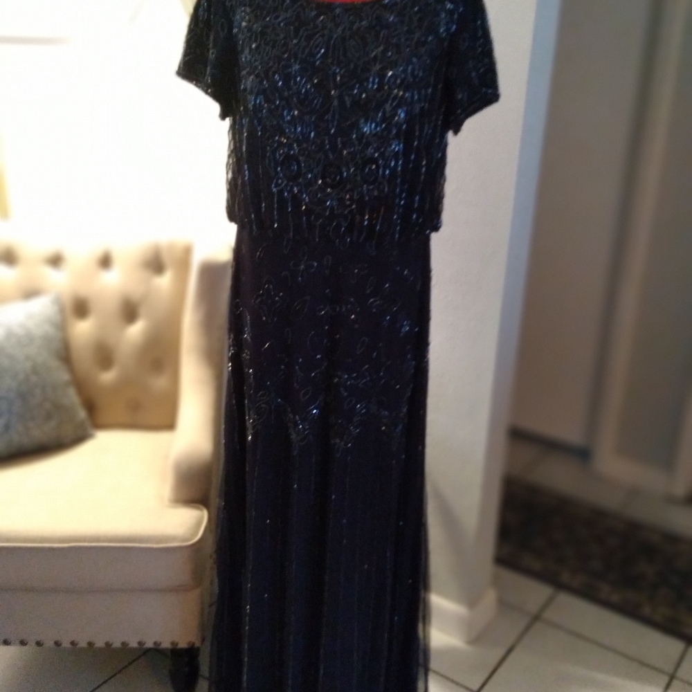 Beautiful Navy Adianna Papell gown